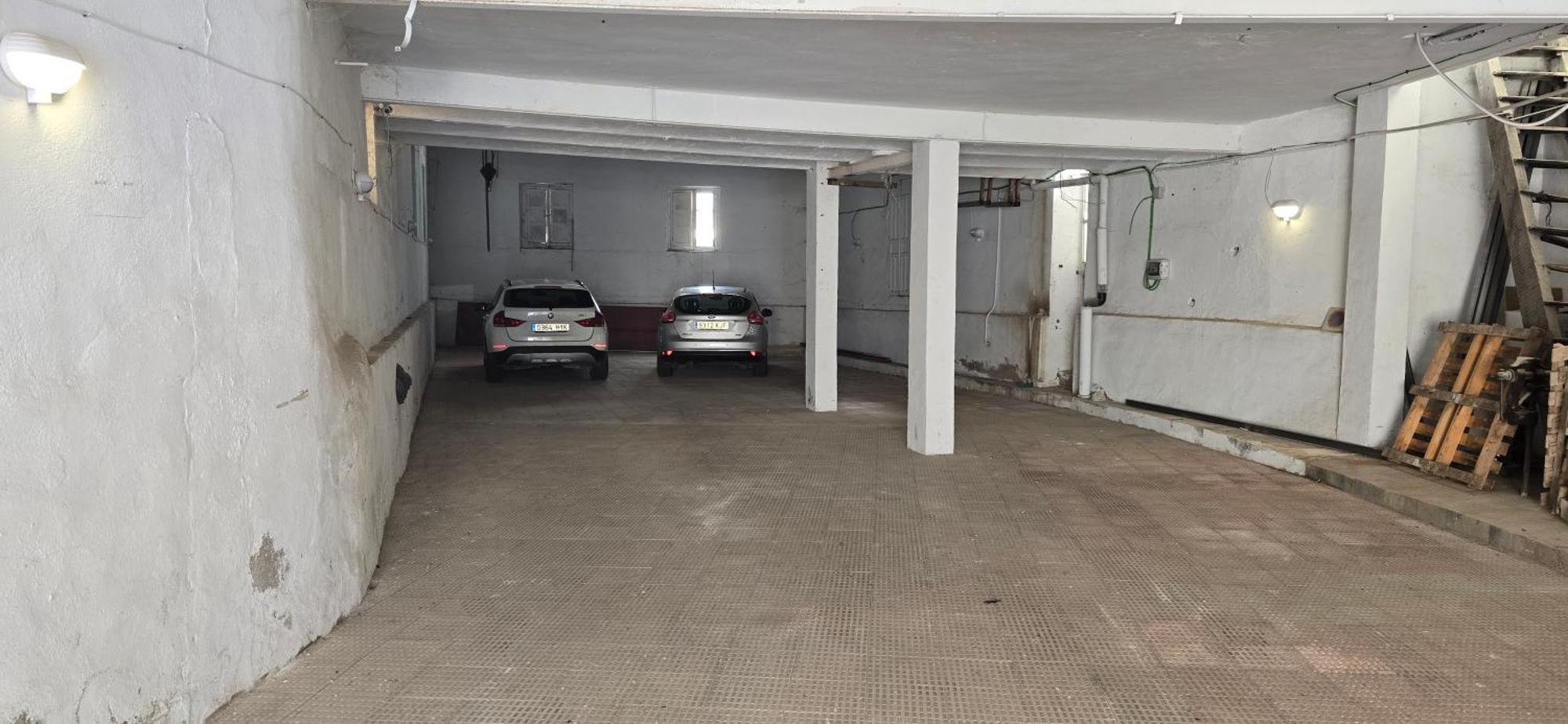 Apartamentos,Puerta De Bisagra-Parking Gratis โตเลโด ภายนอก รูปภาพ