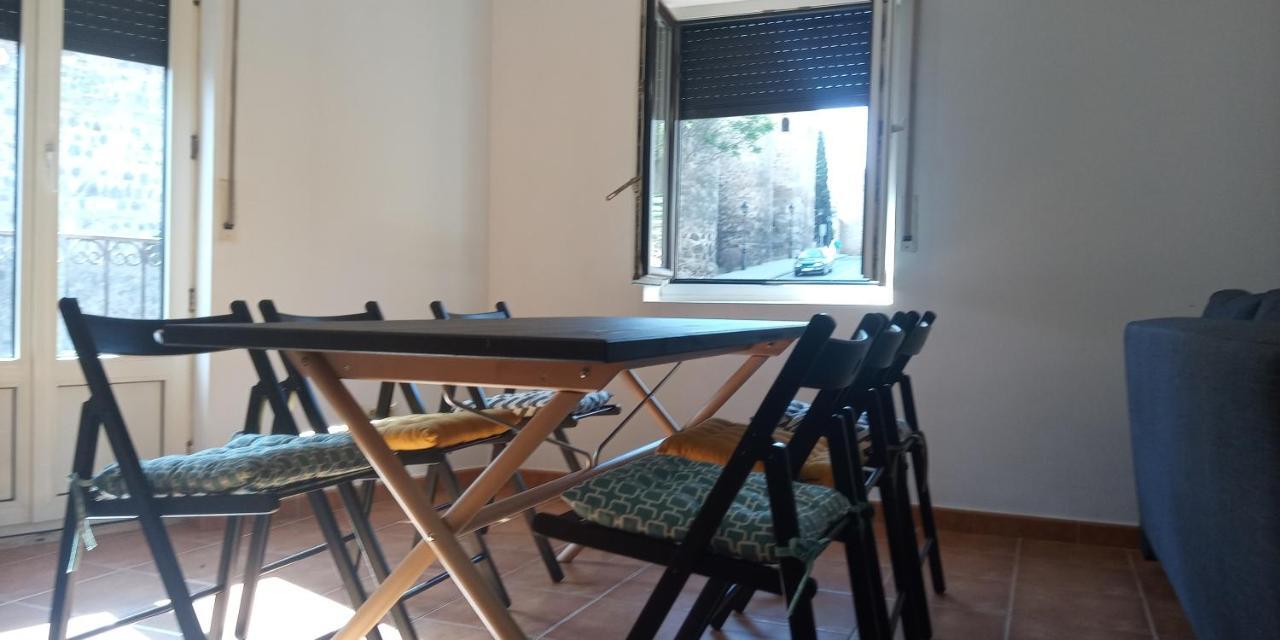 Apartamentos,Puerta De Bisagra-Parking Gratis โตเลโด ภายนอก รูปภาพ