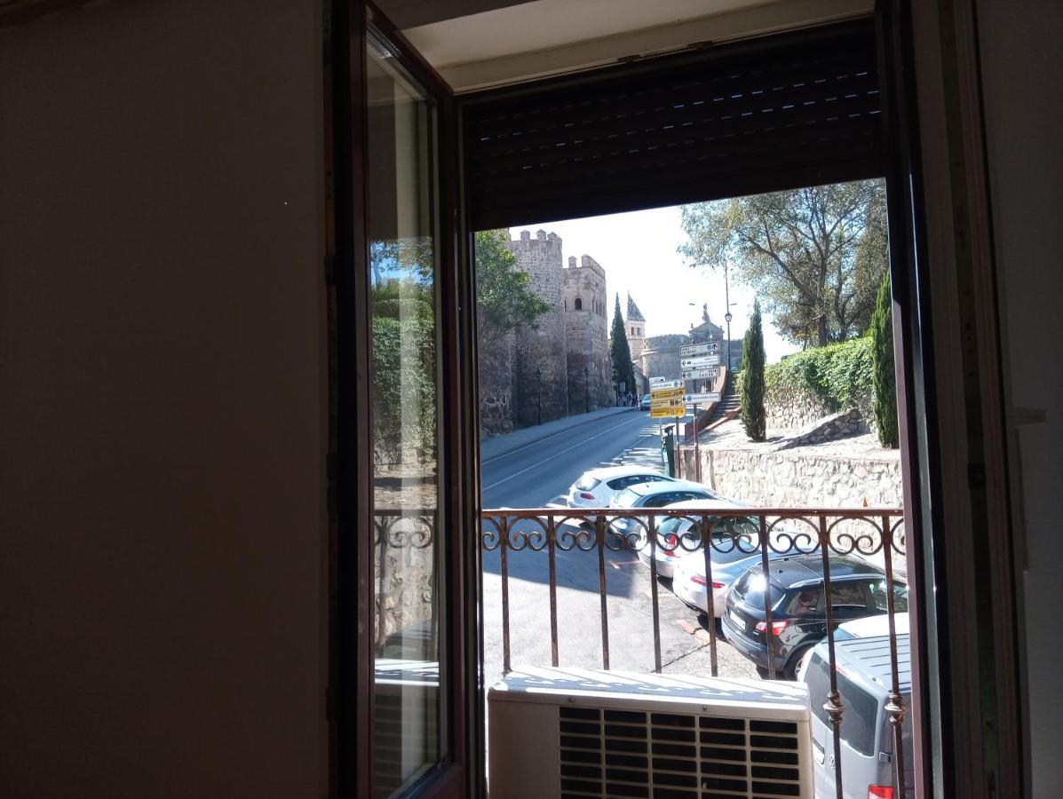 Apartamentos,Puerta De Bisagra-Parking Gratis โตเลโด ภายนอก รูปภาพ